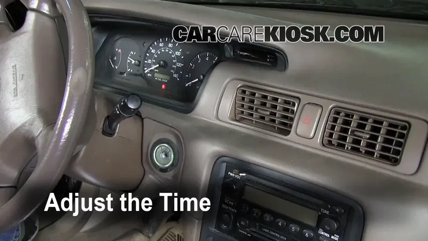 2000 Toyota Camry CE 2.2L 4 Cyl. Clock